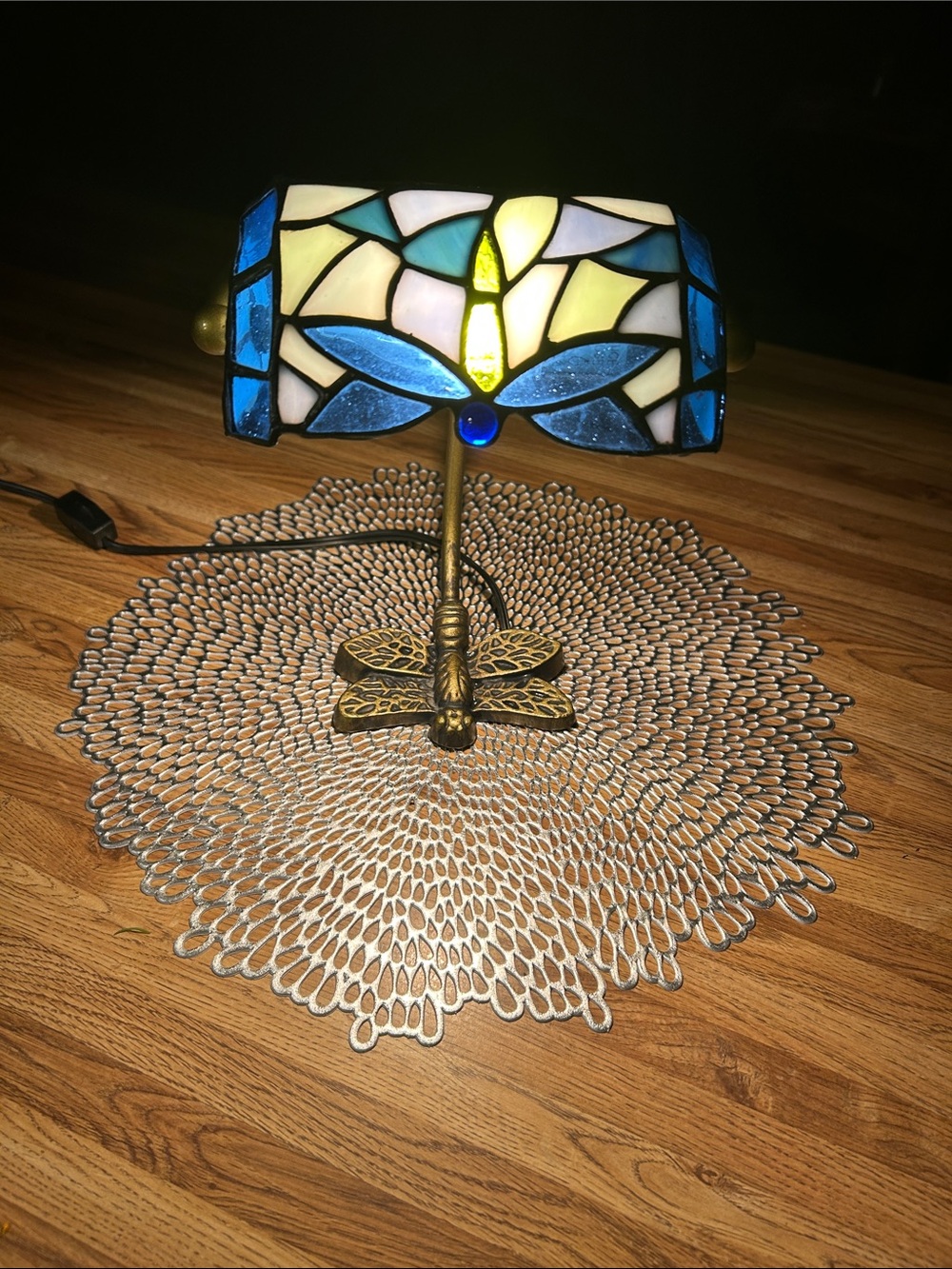 Vintage Tiffany Style Stained Glass Dragonfly Bankers Lamp